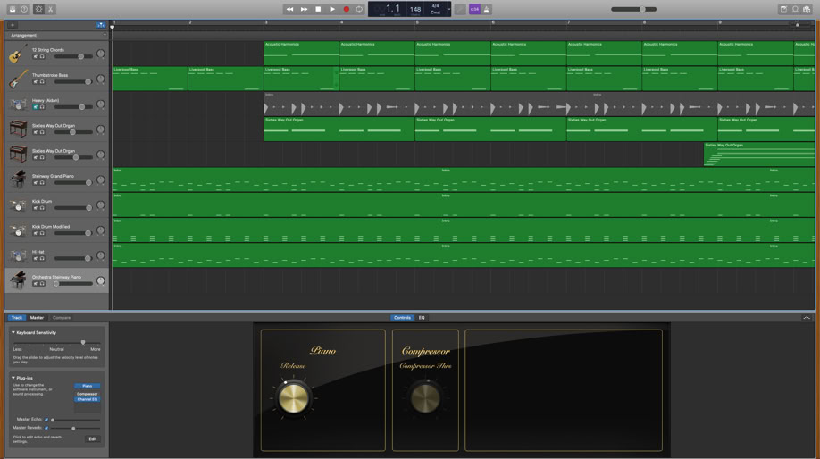 Apple Garageband window with activity shown on tracks